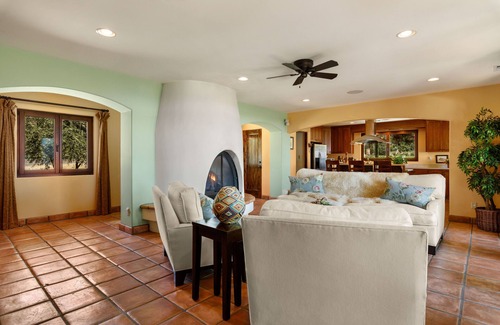 Nice House | One-of-a-Kind Lakeside Gated Winery Casita Rental on Private Estate