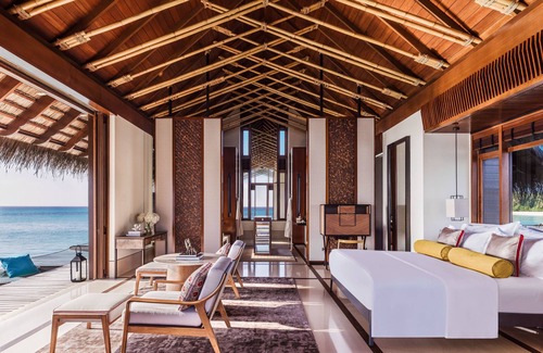Reethi Rah Resort | One&Only Reethi Rah