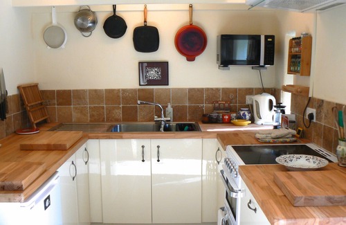 Fishguard Cottage | One Room Cottage 1 mile from the sea set In Dyffryn Fernant Garden