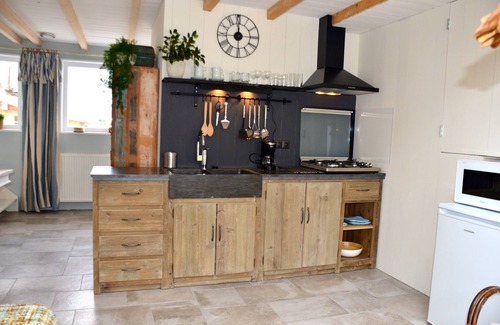Schoorl House | Only 1200m from the beach: beautiful, modern and comfortable apartment