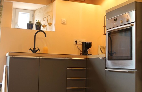 Lucy-sur-Cure House | Only 2 hours from Paris Cocon Pour Deux. Calm and wood fire