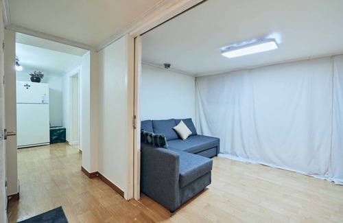 Myeongdong House | ⊙Open 20%off ⊙ 2min walk Metro with 2 shower room