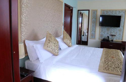 Manzini Hotel | Open House Boutique