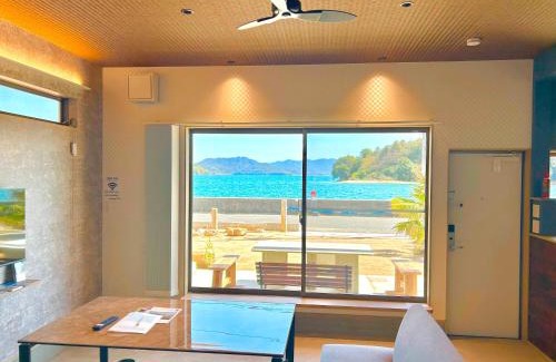 Onomichi Villa | Orange open-air bath of East Villa-winter only-