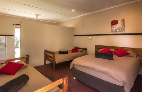 Vioolsdrift Settlement Cabin | Orange River Rafting Lodge by Country Hotels