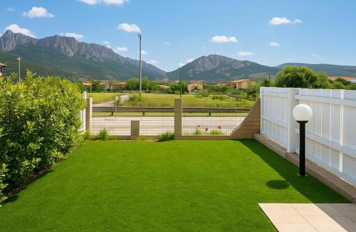 Viddalba Apartment | Orange Villa with Pool