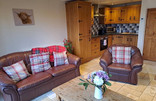 Checkley Cottage | ORCHARD COTTAGE, pet friendly, character holiday cottage in Cheadle