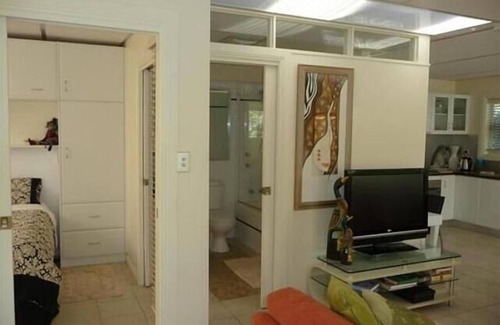 Old Reynella House | Orchard Garden guest house