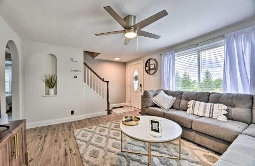 Orchard Park House | Orchard Park Home Less Than 2 Mi to Highmark Stadium!