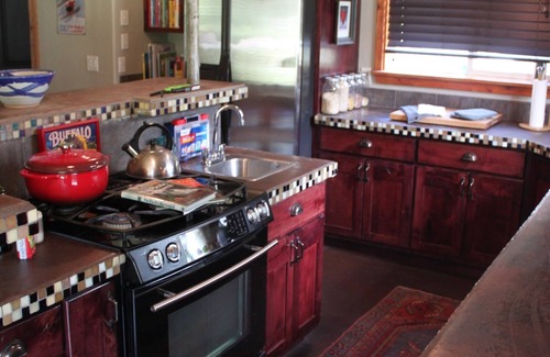 Finley Point House | Orchards & old growth forest surround this Finley Point Home.