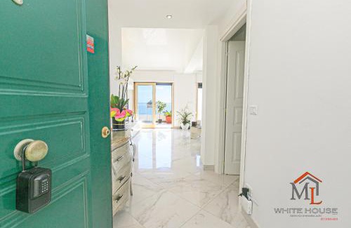 Nervi Apartment | Orchidea House by ML WHITE HOUSE