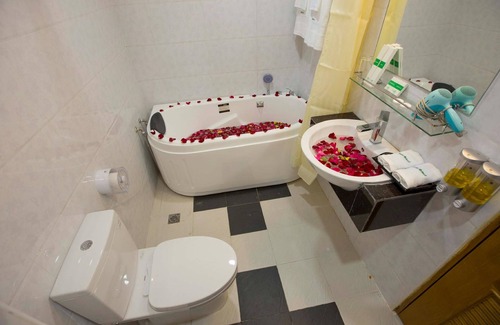 Mandalay Hotel | Orient Hotel