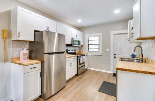 Colonialtown North House | Orlando Golden Girls Retreat Prime Location!