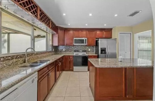 Pine Hills House | Orlando Oasis