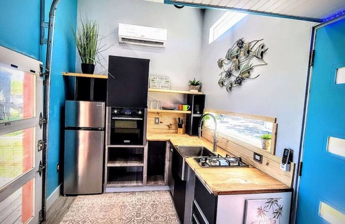 Northwest Orlando House | Orlando Sunshine Lake Shack