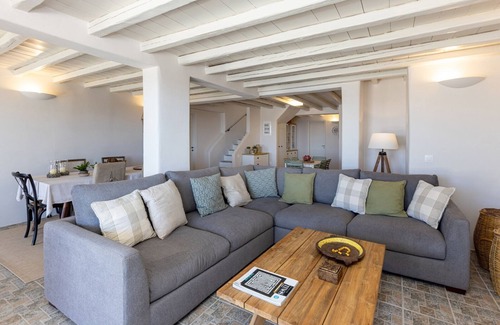 Tinos Villa | Õrmos seaside villas with private pool