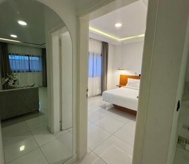 Akouedo Apartment | ORY luxury garden