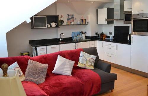 Shaldon Apartment | Osborne House Apt 6