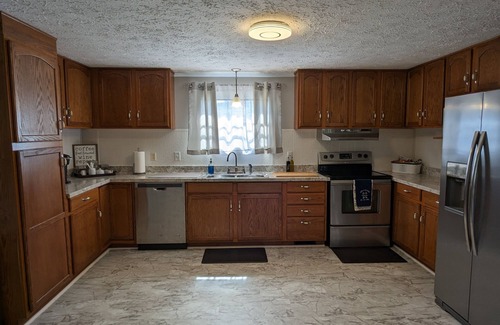 Clinton House | Osprey Bluff, Conveniently located with exceptional sunrises and lake views.