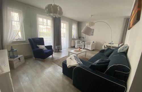 Ostseebad Kuhlungsborn Apartment | Ostsee-Oase-WLAN-Strandschloesschen-9874