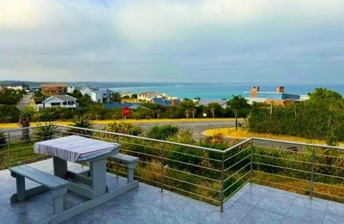 Vleesbaai House | Oupa Gallie in Vleesbaai