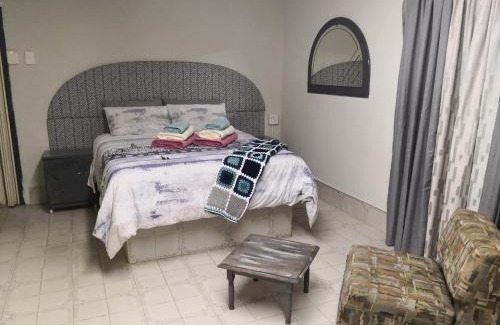 Port Owen Apartment | Oupie-se-Plekkie
