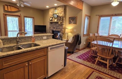 McHenry Condo | Our Heart's Desire- spacious 3 BR condo with hot tub in great location!