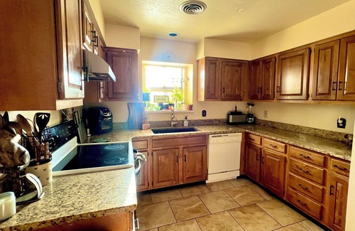 Roswell House | Out of this world comfort !