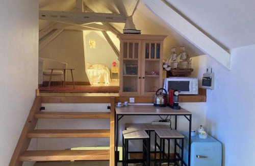 Saint-Lubin-des-Joncherets House | Outbuilding in the Avre des Joncherets mansion