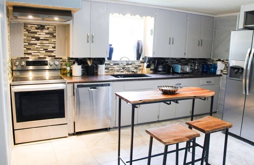 Wyldwood Cottage | Outcast Landing - A Fisherman's Paradise