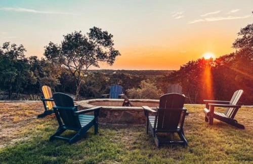 Dripping Springs Cabin | Outdoor Adventure Experience - Camp David Retreat