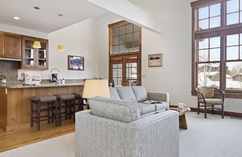 Jackson Condo | Outpost: Love Ridge 242- Close to town!