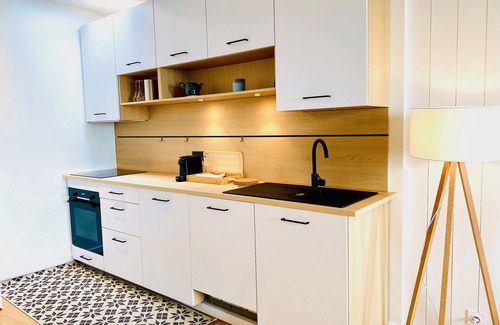 Ille-et-Vilaine Apartment | Outremer: 100% renovated apartment in the 1st rank of the Bay of Mont St-Michel