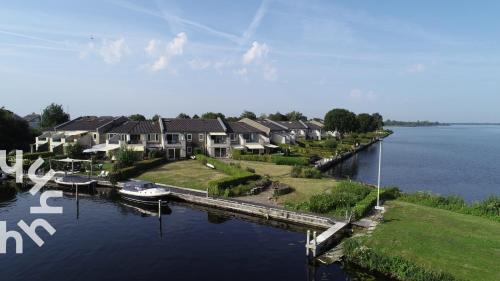 Municipality of Steenwijkerland Apartment | OV070 - 4P Appartment very close to Giethoorn
