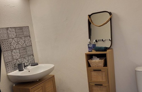 Ovalie Apartment | Ovalie Appartement F3 Montpellier avec terrasse et parking