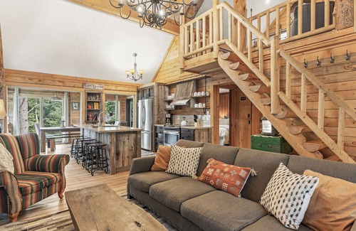 Sundance Cabin | OVER THE RIVER AND THROUGH THE WOODS