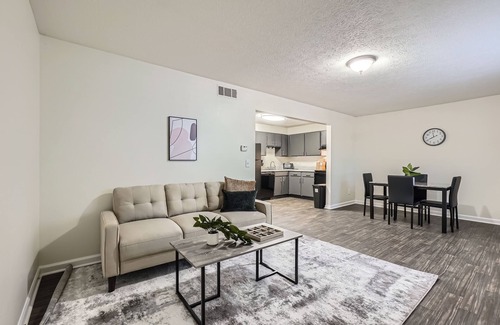 Cumming Apartment | Overlook Club G2 l Spacious and cozy