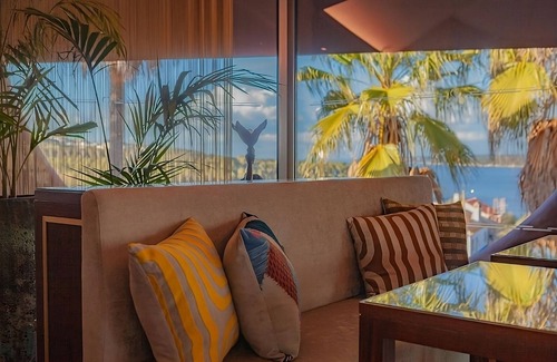 Ponte de Sor House | Overlooking Montargil Dam! Garden View, Free Parking, Outdoor Swimming Pool!