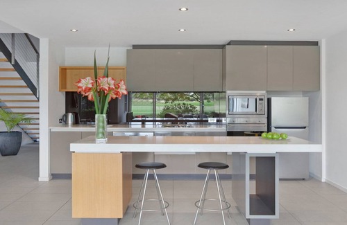 Magenta Shores House | Overlooking the golf course and conveniently located to the resort poo