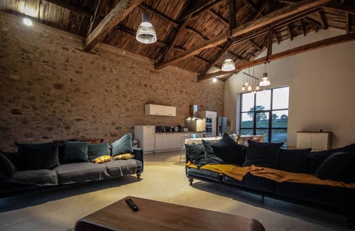 Le Segur Other | Overlooking the valley,