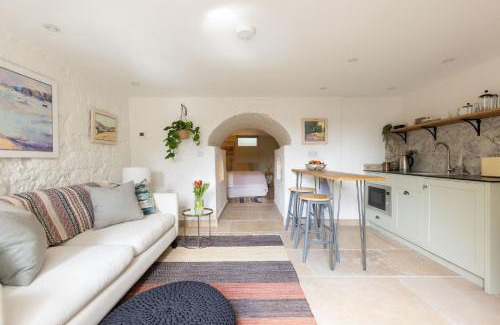 Arundel Apartment | Owh Studio By The Butler Collection