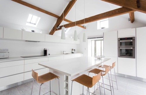 Llandovery House | Owl Barn Great Brecon Beacons views A stylish modern barn conversion for 5.