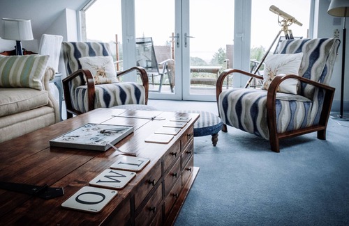 Castle Douglas Cottage | Owl Cote - a cottage that sleeps 5 guests in 3 bedrooms