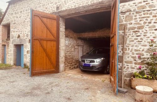 Cressat House | Owl Farmhouse, Quiet Country Retreat