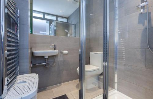 Oxford Apartment | Oxford Garden Luxury Studio