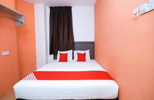 Miri Hotel | OYO 1111 Harmony Stay
