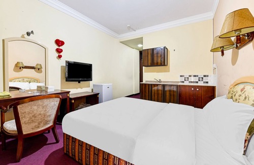 Qudaibiya Hotel | OYO 119 Le Vondome