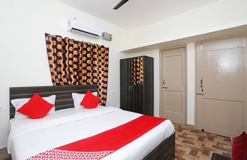 Bhubaneshwar Hotel | OYO 15084 Sai Lotus Residency