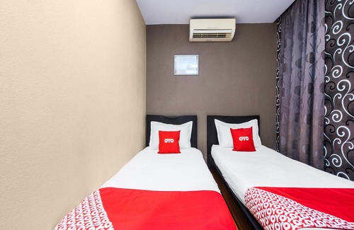 Kuala Krai Hotel | OYO 44123 EL SAIF Hotel