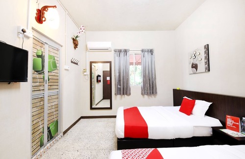 Paya Hotel | OYO 507 Aikka Hotel